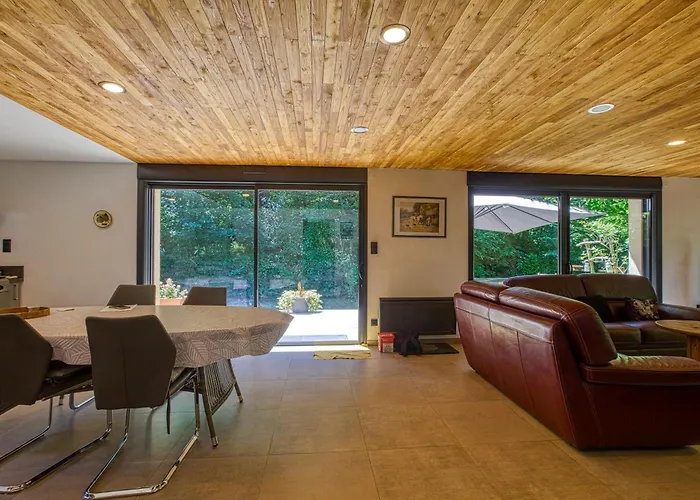 Au Fil De L'eau * Pradines (Lot)