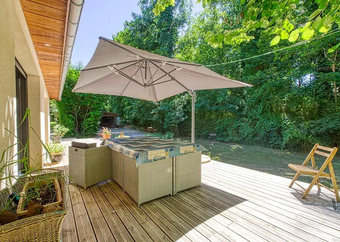 Au Fil De L'eau Dom wakacyjny Pradines (Lot)