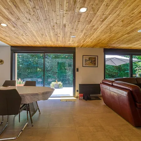 Au Fil De L'eau * Pradines (Lot)